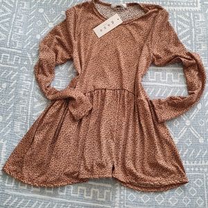 Gaze Leopard Blouse NWOT